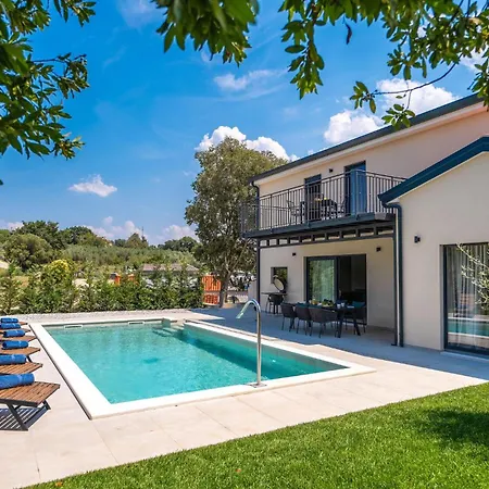 Zara Holiday home